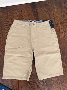 American Tall - Men's Khaki Casual Shorts - Classic Chino Style